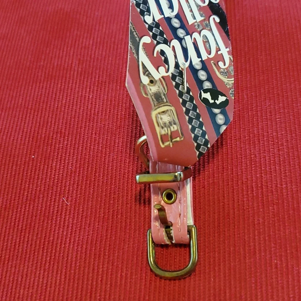 Dog collar pink with pearls size 16